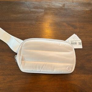 Lululemon Everywhere Belt Bag Wunder Puff
